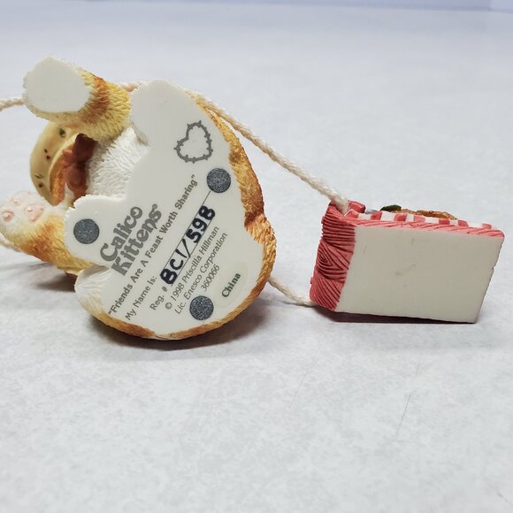 Calico Kittens "Friends Are A Feast Worth Sharing" Figurine Collectible - Picture 12 of 12